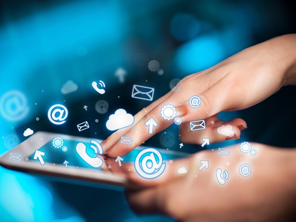 推动粤港澳大湾区文化融(rong)合(he)发展