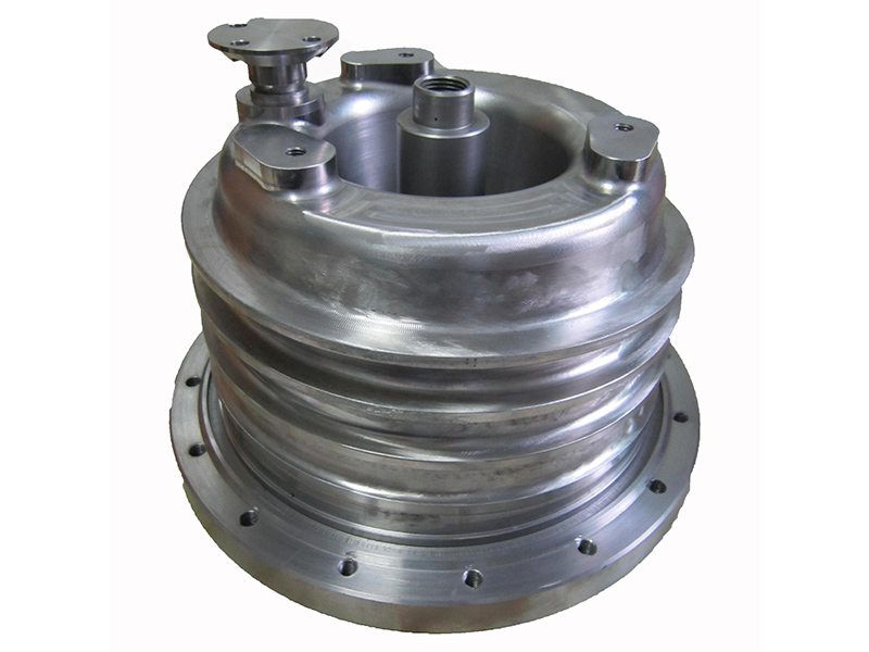 得人锥形研磨缸、电极板、激光设备零(ling)件，陶瓷压轮(lun)、深圳分切刀、定制极耳(er)切刀、不锈钢包胶滚筒等核心精密配件